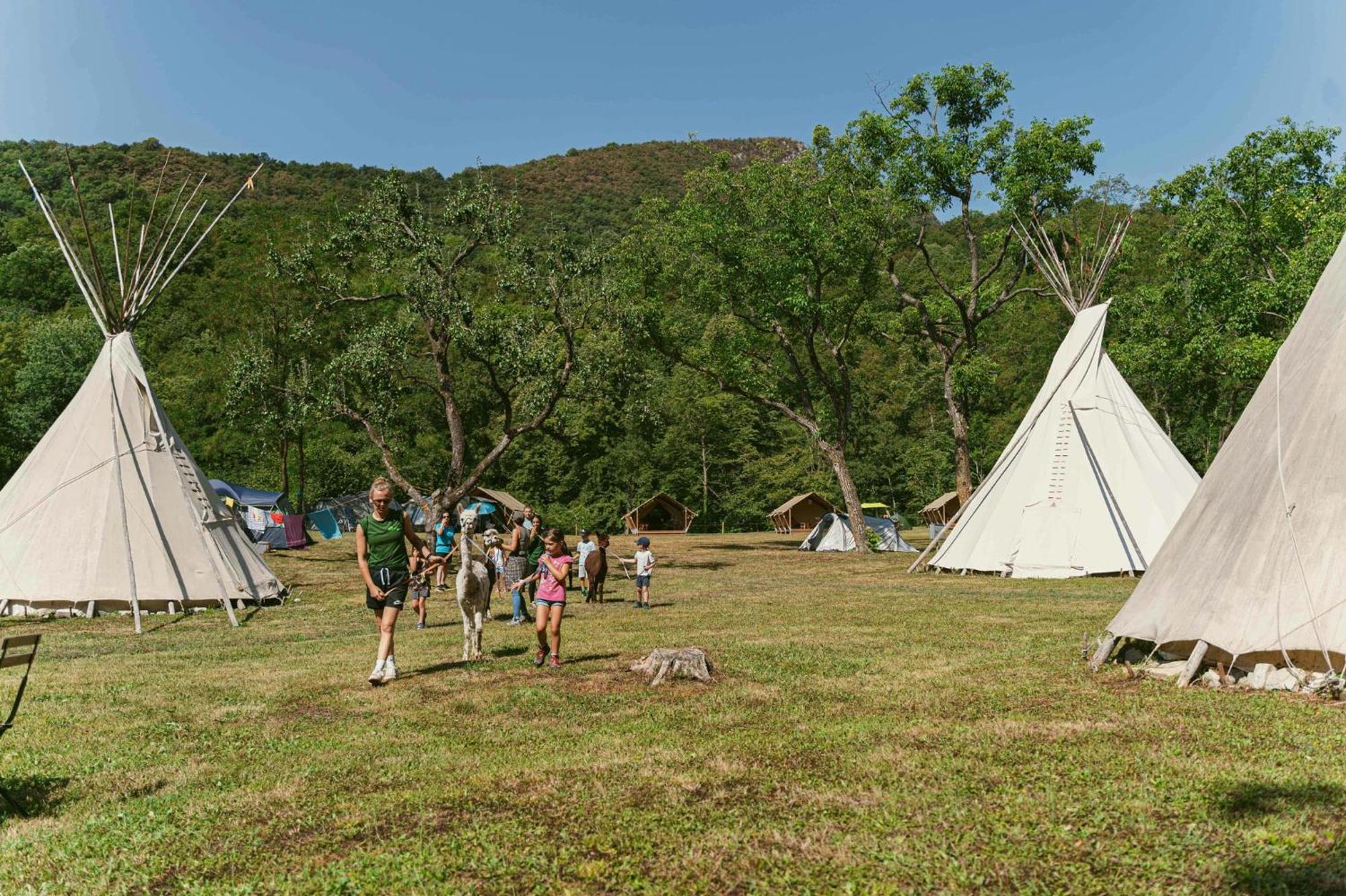 Ca Stella Camping Del Monte San Giorgio Meride Eksteriør bilde